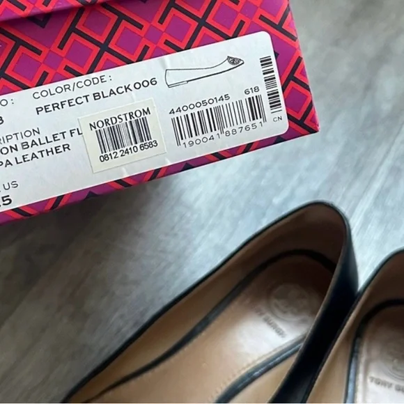Tory Burch Benton Ballet Flats in Black Nappa Leather - Picture 16 of 16